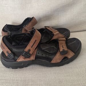 Ecco Yucatan Offroad Mens Leather Sz 12-13 Adjustable 3 Way Straps Brown Black